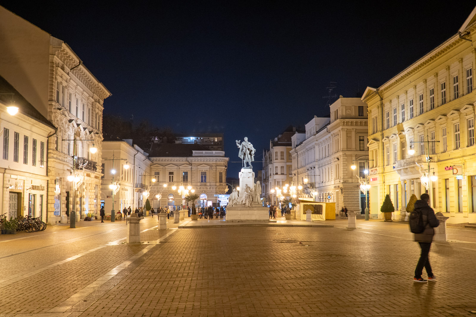 The Klauzál square in Szeged, Hungary, at night